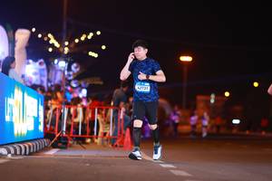 BIB: 42731
                            <button type="button" onclick="openModal(23043851)" class="btn btn-primary btn-sm float-right btn-popup" data-toggle="modal" data-target=".modal-high-quality">
                        <i class="fas fa-shopping-cart"></i> Add to Cart
                    </button>
                                            <button type="button" onclick="isThisMe(23043851, true)" class="btn btn-success btn-sm float-right btn-popup btn-isme hidden" data-toggle="tooltip" data-placement="bottom" title="นี่คือรูปของคุณใช่ไหม คลิกที่นี่เพื่อเอาเข้าอัลบั้ม">
                        <i class="fas fa-plus"></i> Add to album
                    </button>
                    <button type="button" onclick="isThisMe(23043851, false)" class="btn btn-warning btn-sm float-right btn-popup btn-isnotme hidden">
                        <i class="fas fa-ban"></i> Remove from album
                    </button>